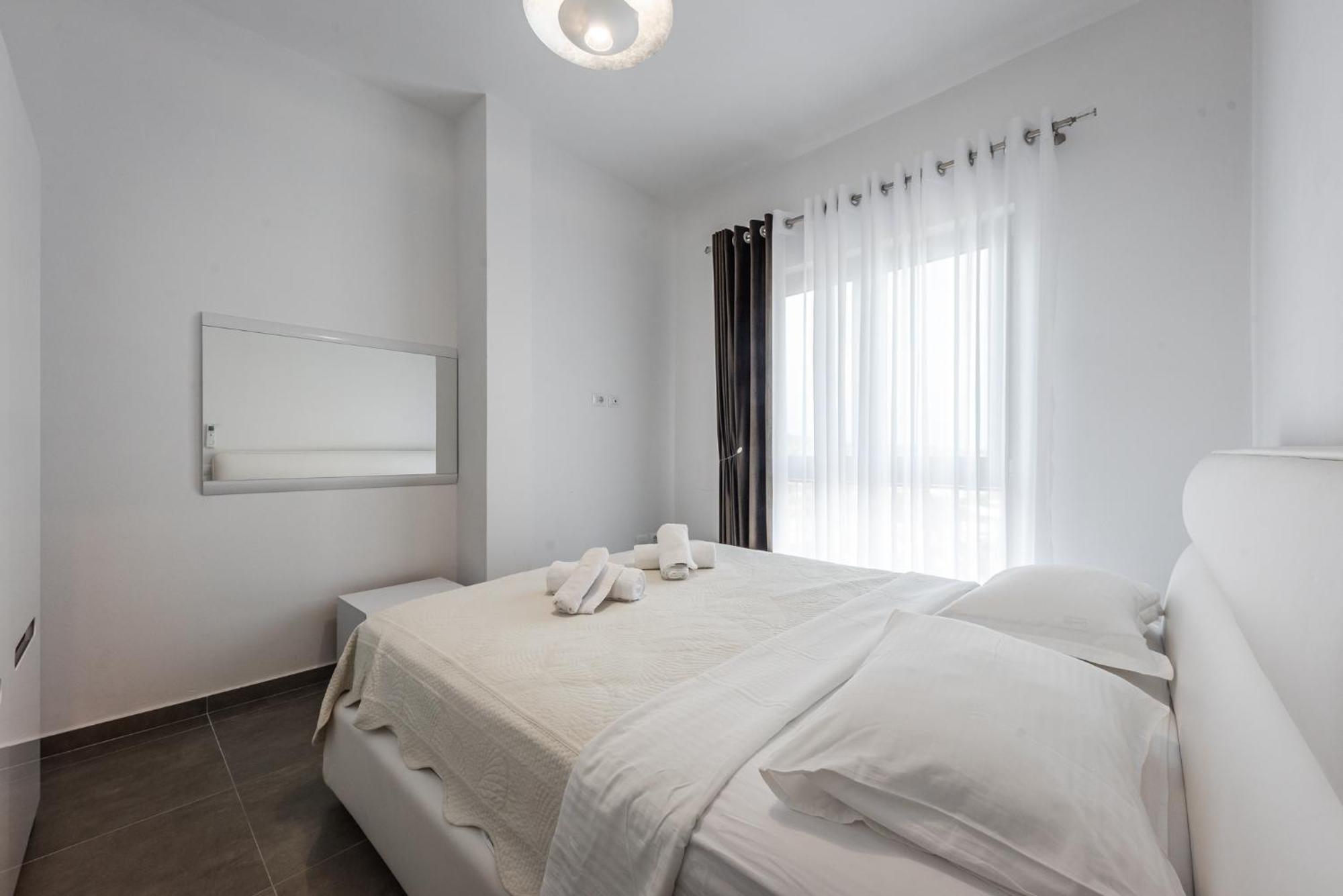 Royal Hill Apartments By Ps Durrës Exterior foto