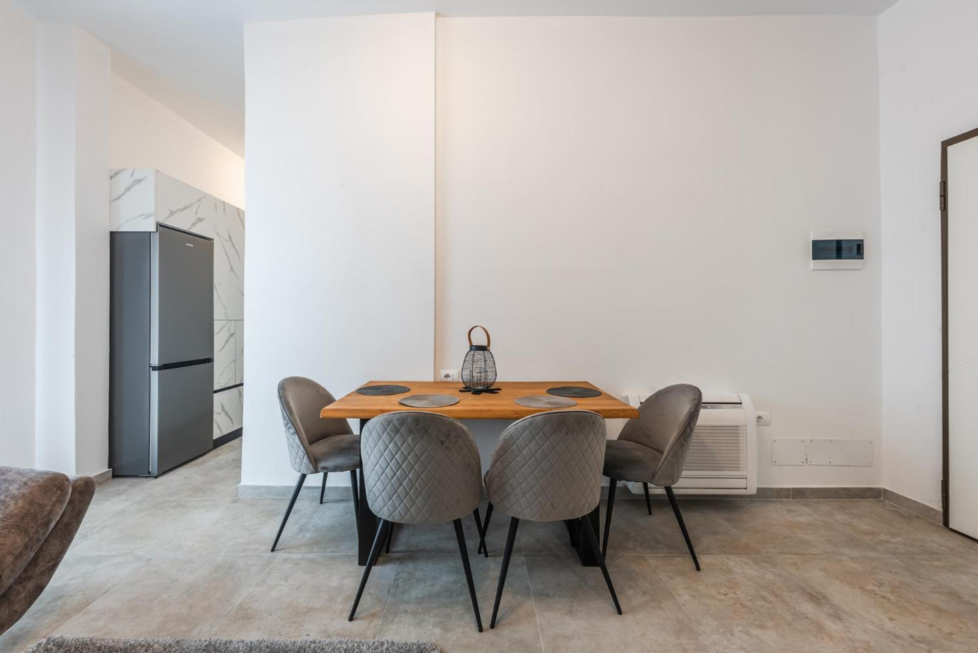 Royal Hill Apartments By Ps Durrës Exterior foto
